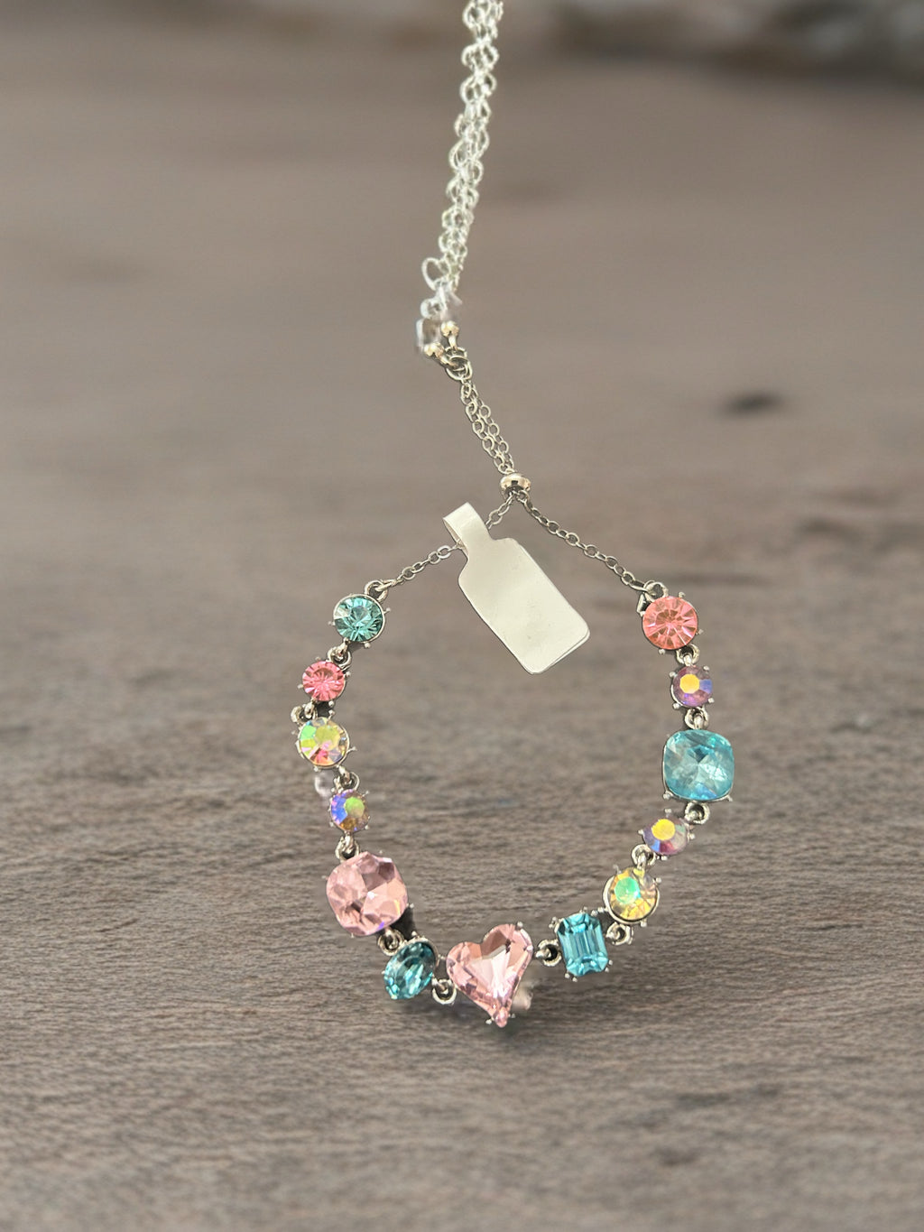 Pulsera corazón con piedras
